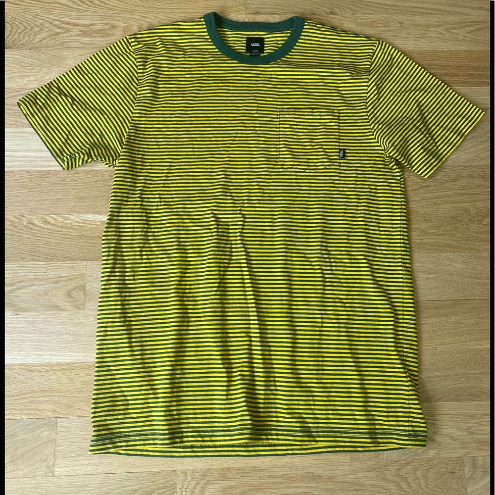 Mens vans pocket Tshirt size XL - USED